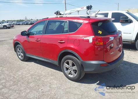 2015 Toyota Rav4 Xle z USA, uszkodzony, nr VIN 2T3WFREV8FW141307